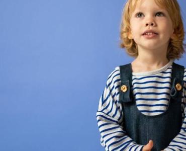 Budowanie pewności siebie u dzieci i nastolatków: 10 codziennych nawyków, które naprawdę działają