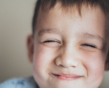 Efektywna komunikacja emocji w rodzinie: 7 kroków do większej bliskości i spokoju w domu